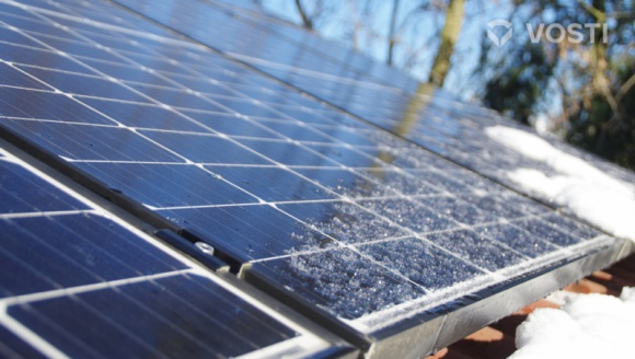 Fotowoltaika zimą – jak działa, czy można montować i czy trzeba odśnieżać panele